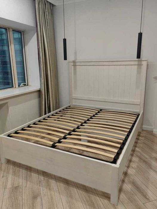 продам кровать мдф с матрасом в подарок