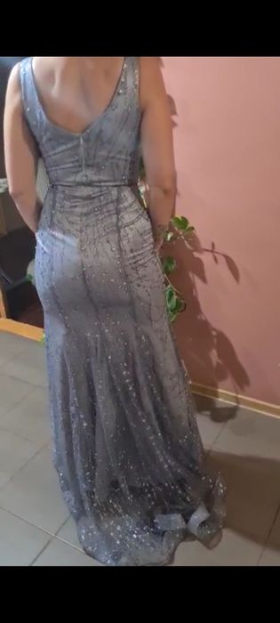 Vând rochite , salopeta bby, compleu bby