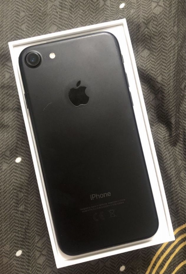 Iphone 7 память 32 g