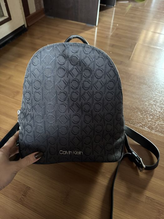 Дамска раница Calvin Klein Оригинал!