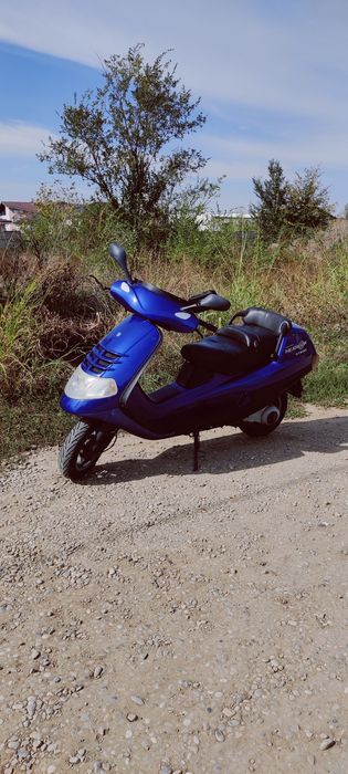 Piaggio Super Hexagon GTX 180 4T