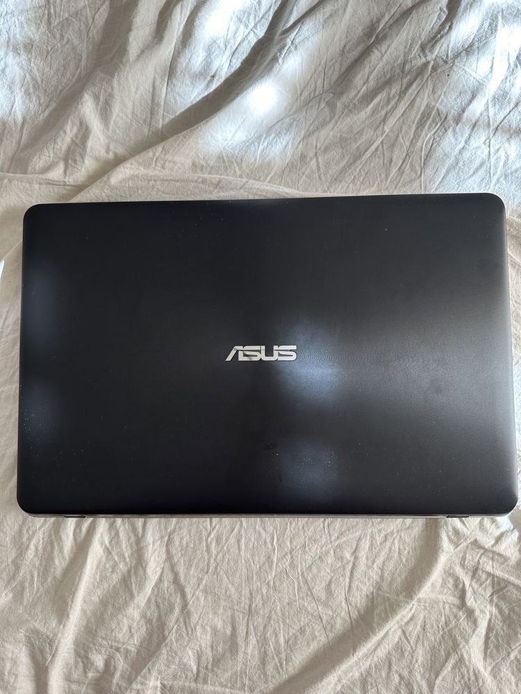 Laptop ASUS X751L