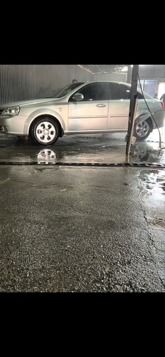 Продаётся автомобиль Ласеттил