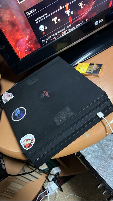 Продам пс 4 про на 1 террабайт