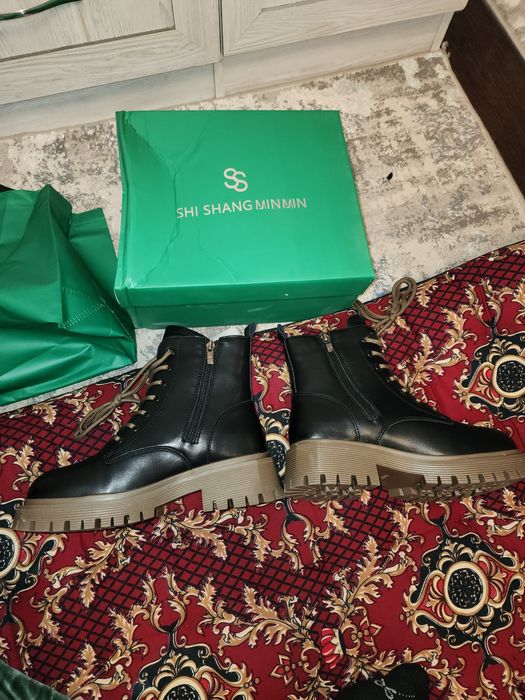 Сапоги женские ботинки