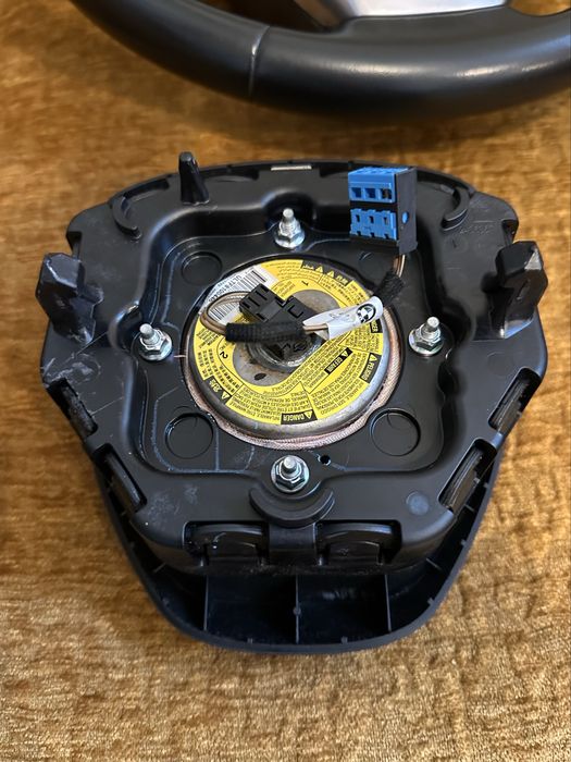 Volan + Airbag BMW X5 F15, X6 F16 vibratii / padele