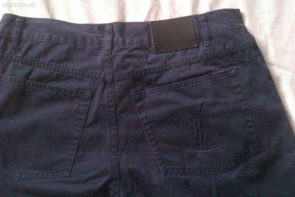 Pantaloni Yves Saint Laurent- ofertă