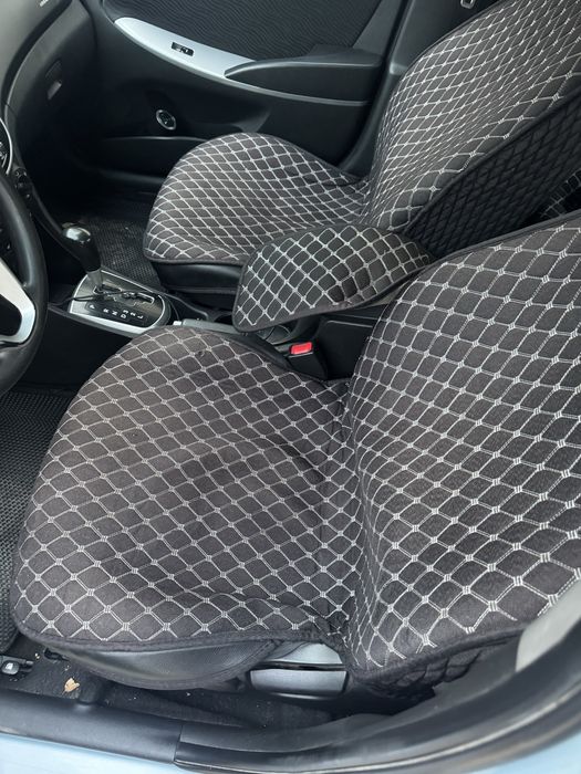 Чехлы  накидки хундай акцент и рио