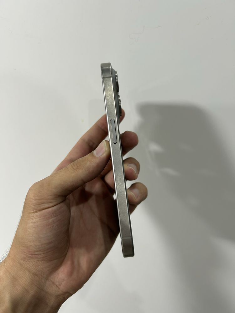 Iphone 15 pro 256 gb
