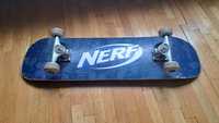 Скейтборд Nerf със здрави механизми