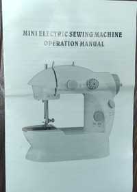 Портативная мини швейная машинка