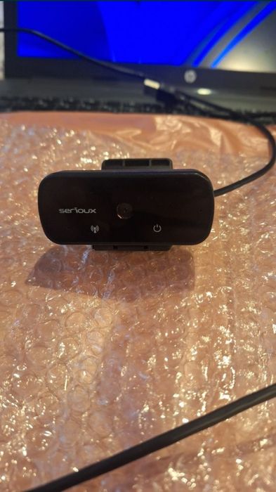 Camera Serioux cu microfon