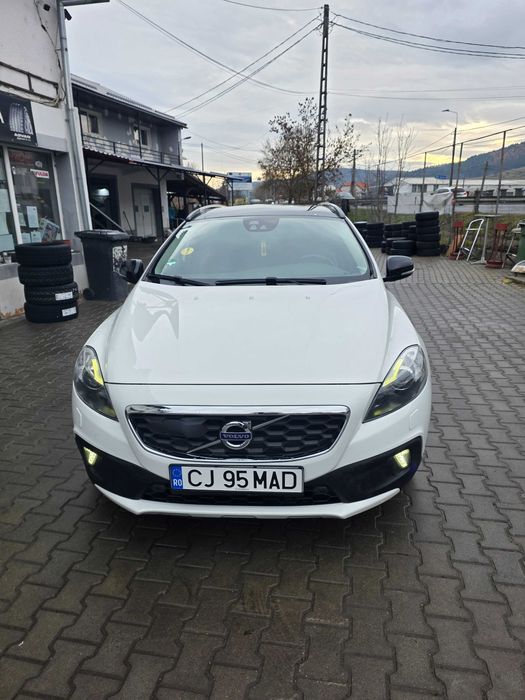 Volvo v40 Cross Country d4