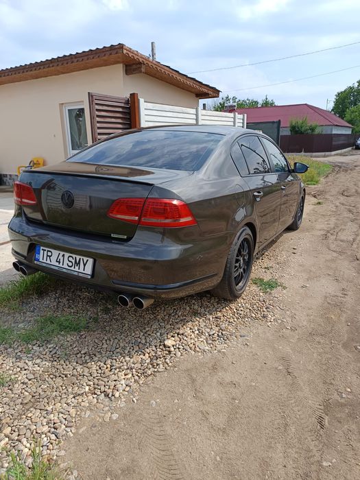 Volkswagen passat an 2012 B7