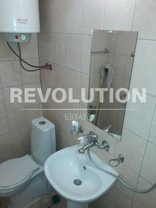 Дава се под наем Двустаен апартамент в Варна, Аспарухово - 50 кв.м за 250 € - Снимка #3