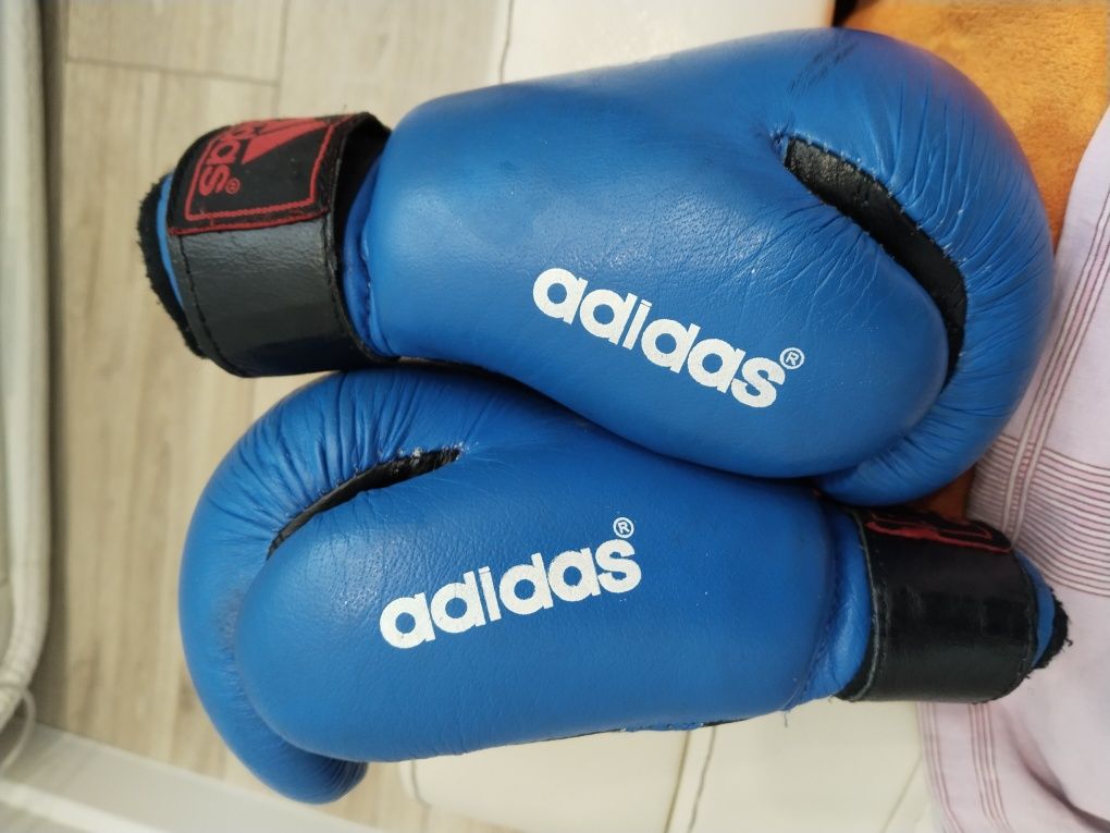 Кожанные боксеркие перчатки