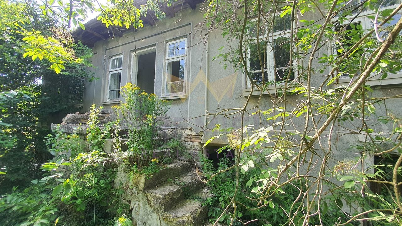 Продава се Къща в с. Войводино, Област Варна - 120 кв.м за 100 €/кв.м - Снимка #2