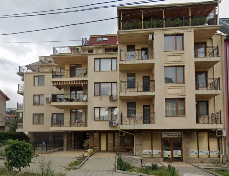 Продава се Двустаен апартамент в София, Витоша - 74 кв.м за 1609 €/кв.м - Снимка #4