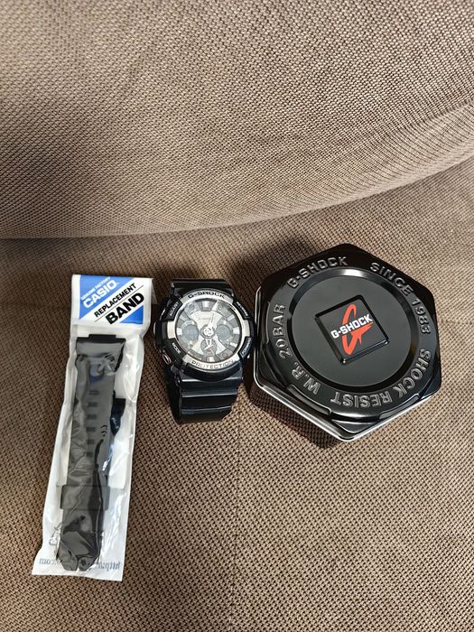 Продавам Casio GA 200