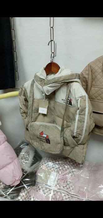 Детская зимняя куртка.