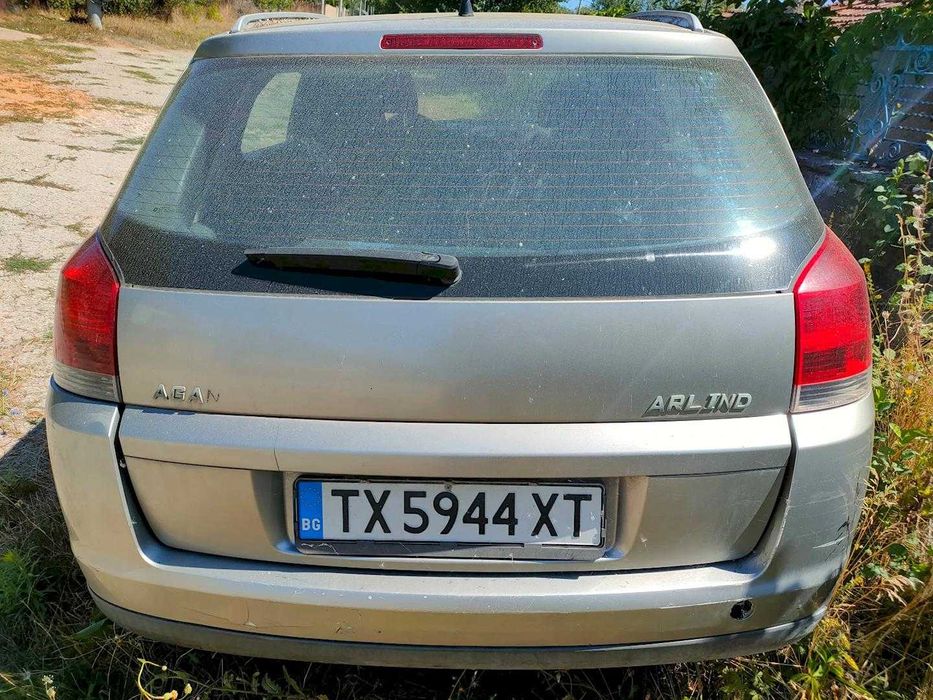 Opel Signum 2.2 Direct за ремонт или за части
