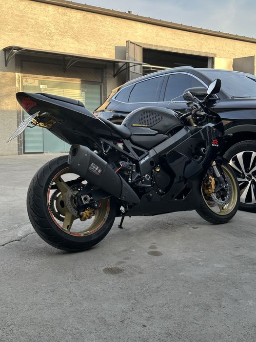 SUZUKI GSXR K4 продается