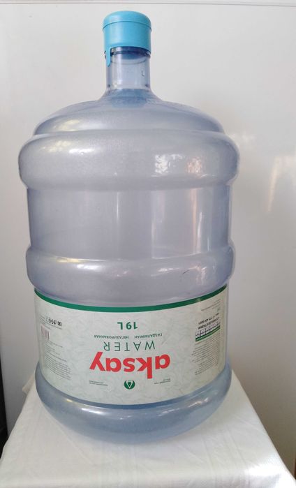 ОТДАМ ДАРОМ бутыль. Для воды, БОЛЬШОЙ, 19л, пластик, бу