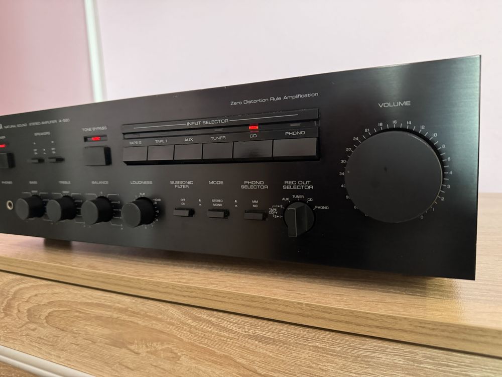 Yamaha A-520 Стерео усилвател