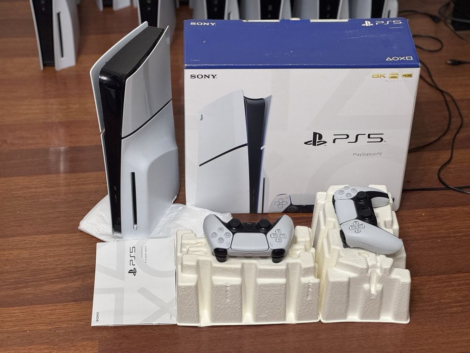 Ps5 Slim идеальном состоянии