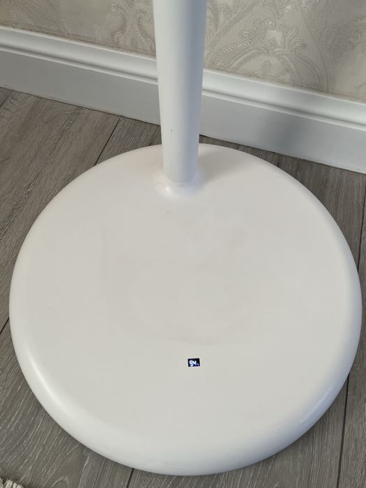 Мобильный смарт-экран 32’’