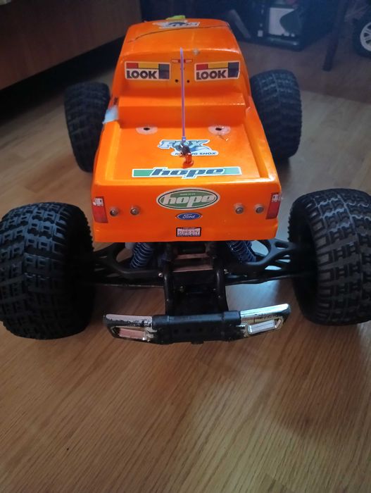 Automodel Thunder Tiger