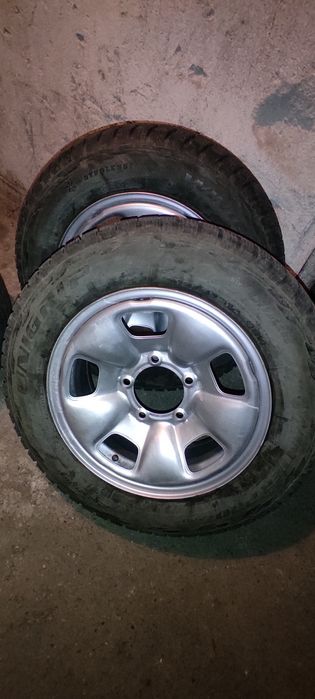 Джанти с гуми от Гранд витара