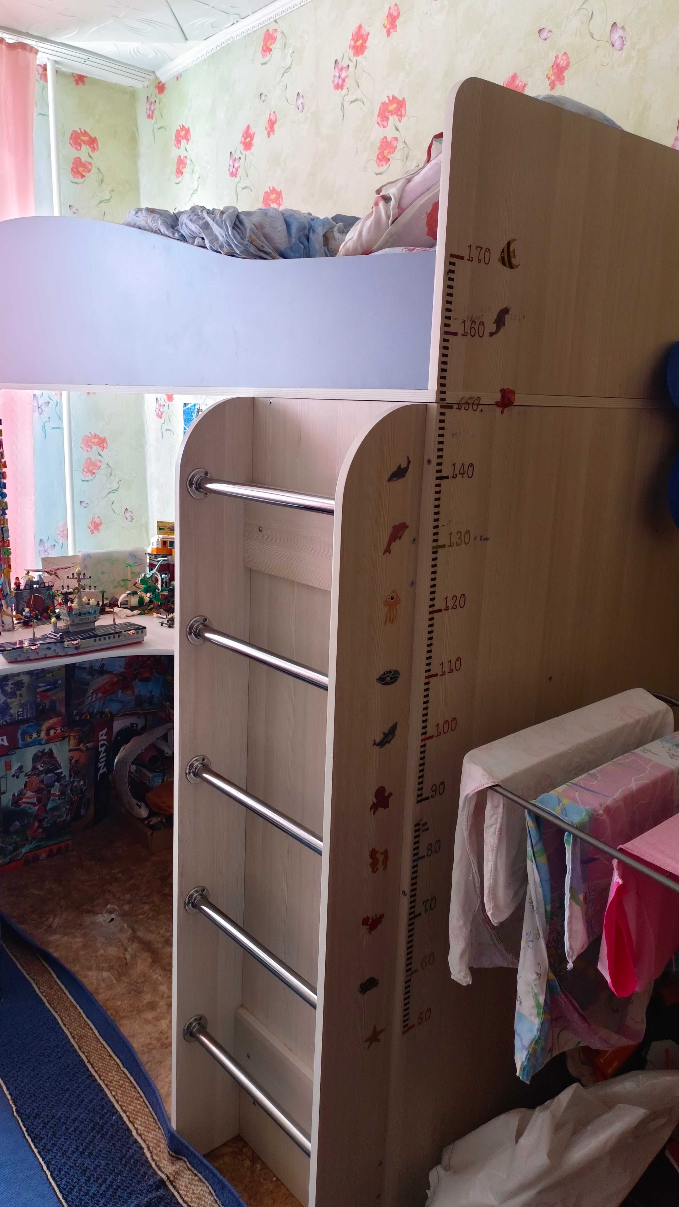 Продам детскую кровать
