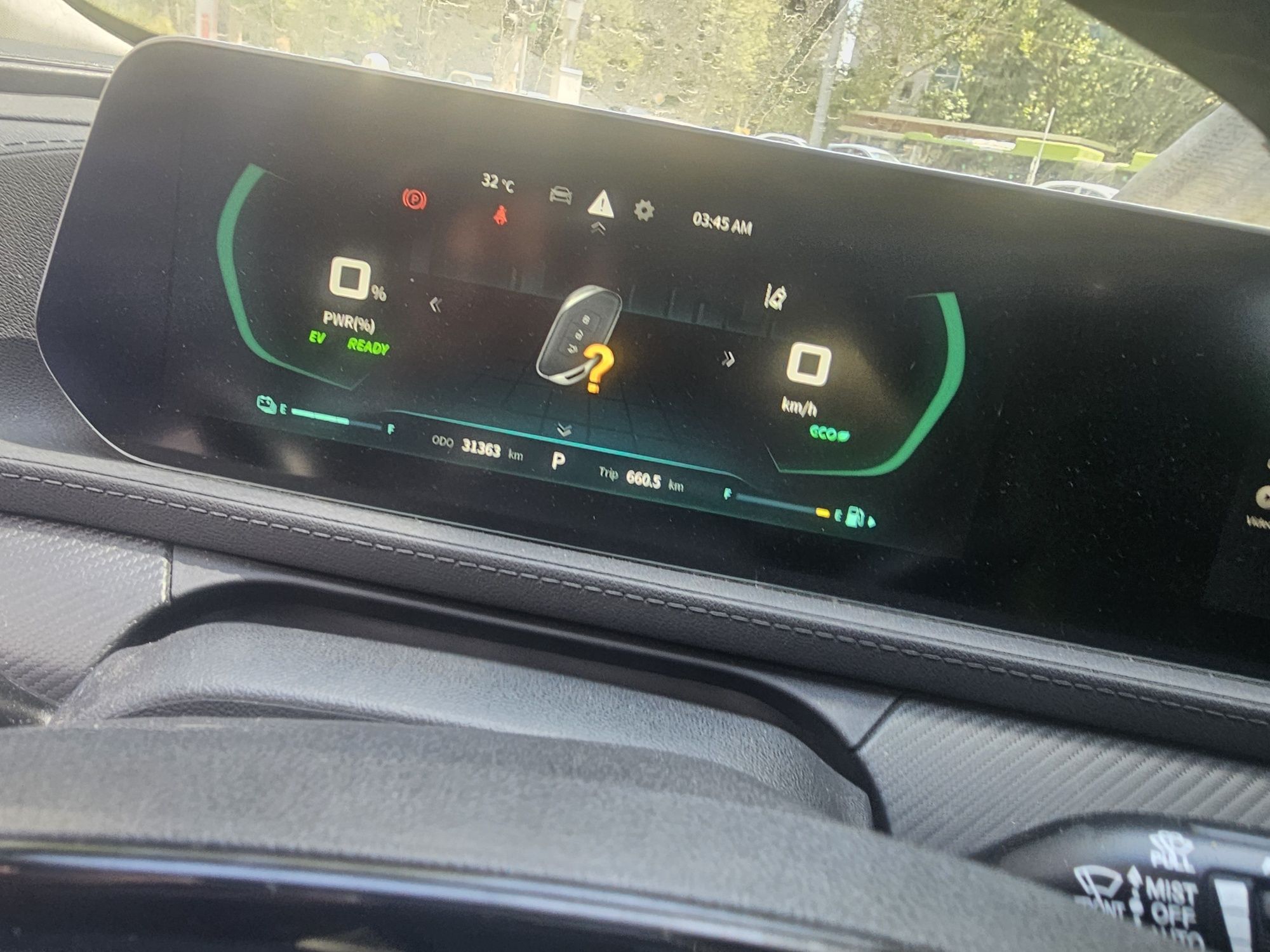 Dongfeng Passenger C 
Benzin+Elektr GIBRID
Naqd yoki foyizsiz bo'lib t