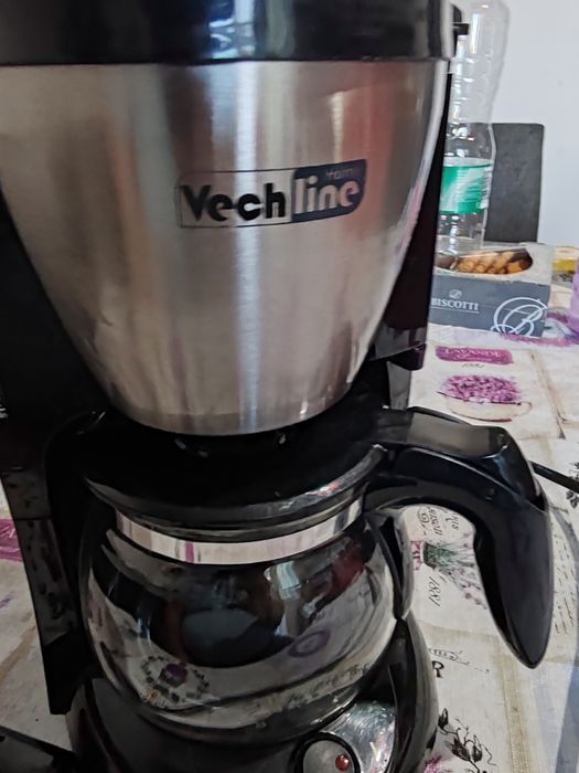 Vând Cafetiera auto