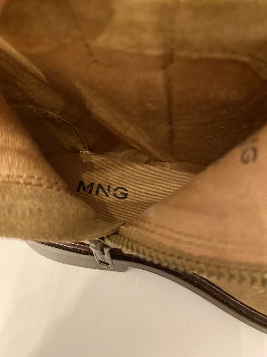 Уникални ботушки Mango Kids за момиче, естествен велур. 29 номер