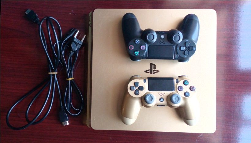 PlayStation 4 slim