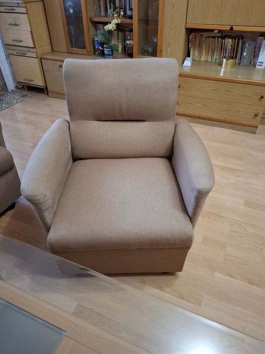 разтегателен диван