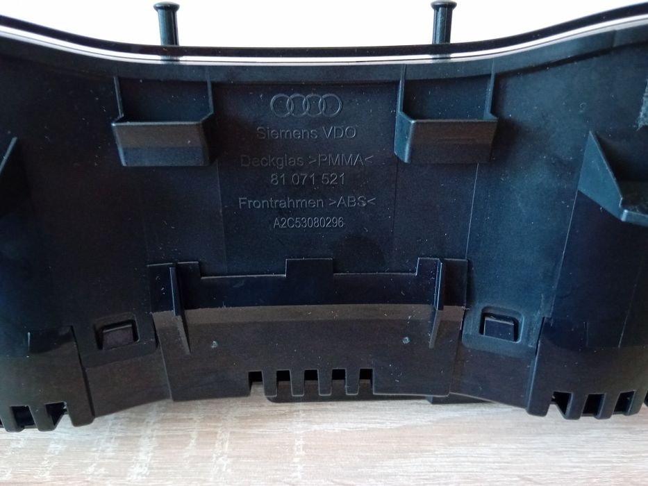 Километраж AUDI A3 8P0 920 900E