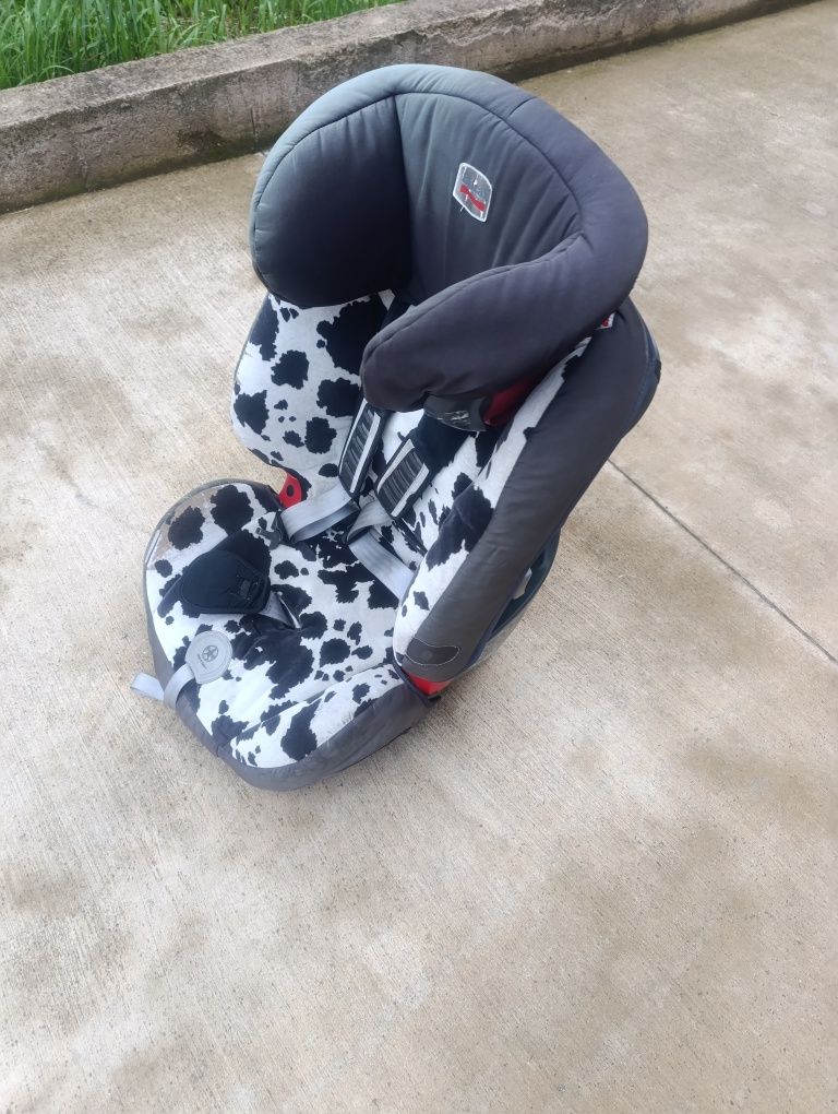 Детско столче за кола BRITAX Cowmoflage