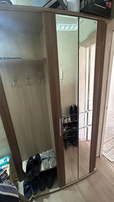 Прихошка шкаф, состояние хорошии