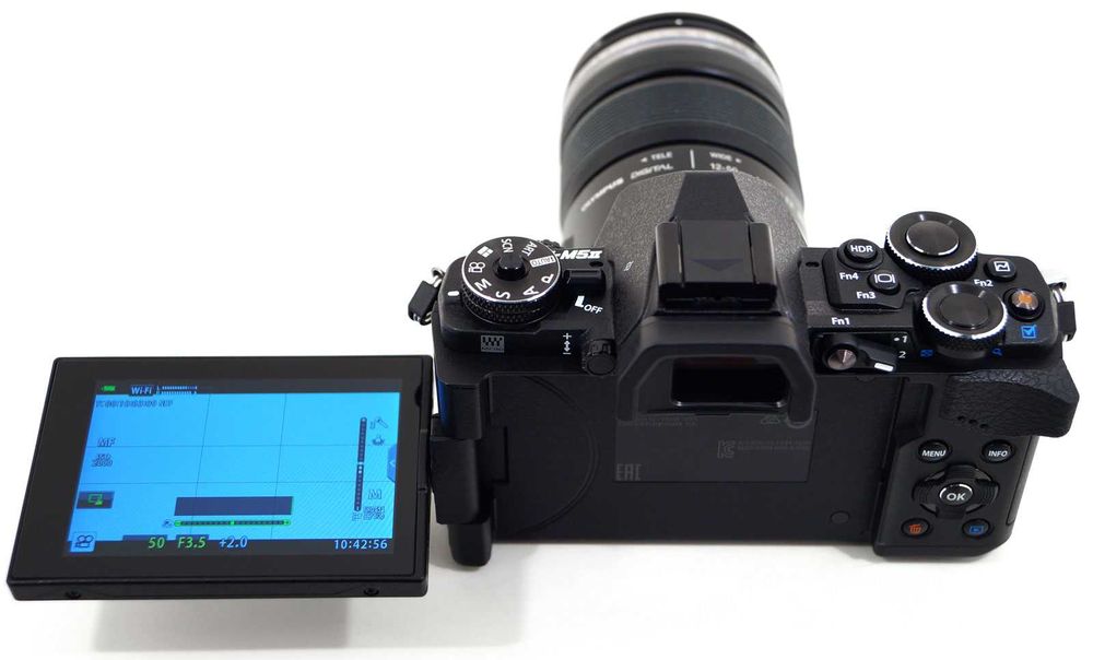 Новый Olympus OM-D E-M5 MARK II 12-50/3,5-6,3 M.zuiko ED EZ Black