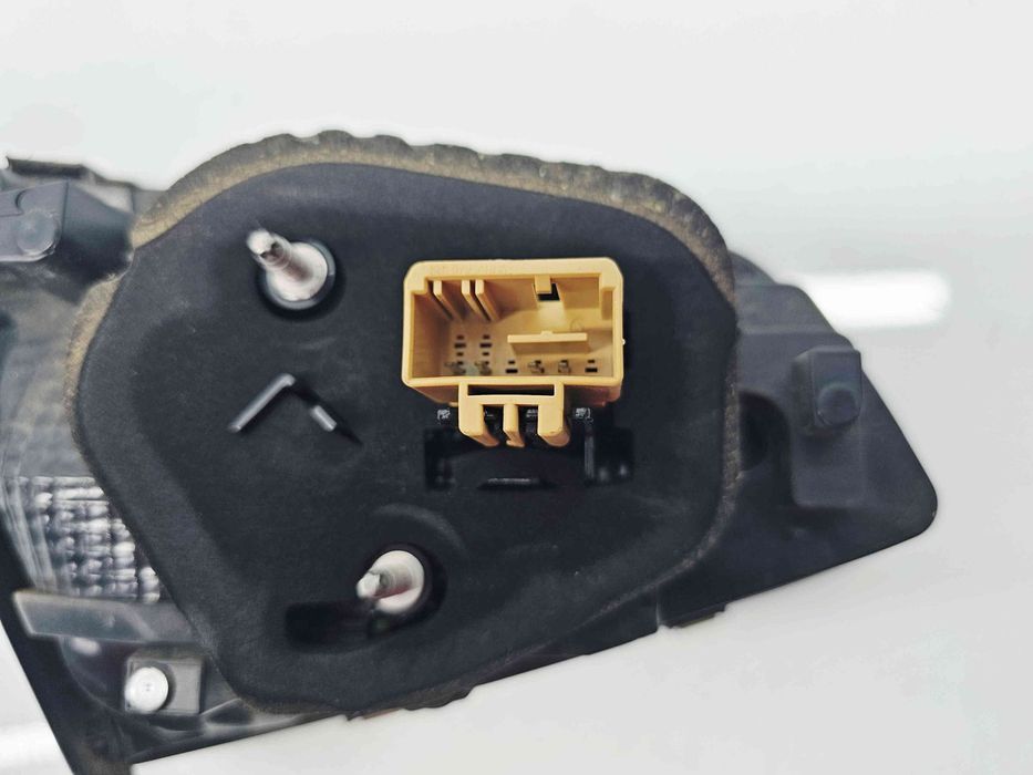 Stop haion dreapta Volkswagen Passat B8 (3G2) [Fabr 2015-prezent] OEM