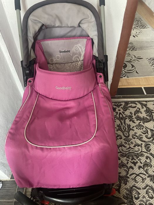 Продам коляску для девочек