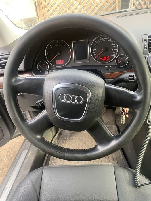 Vand volan de audi a4