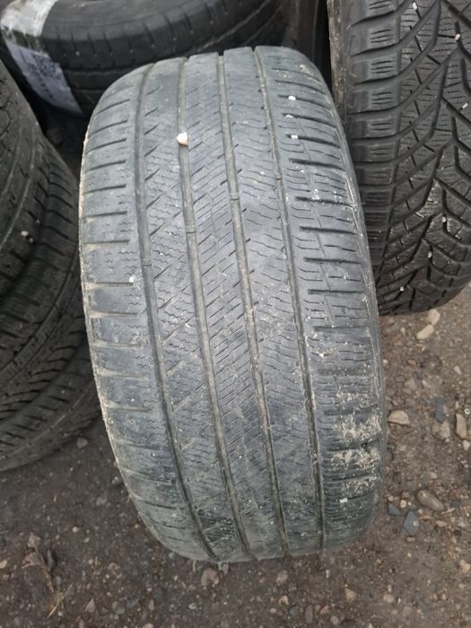 Vand 1 anvelopa 235 45 17 vredestine de iarna bun dot 2021