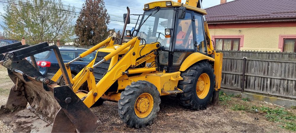 Buldoexcavator JCB 3CX
