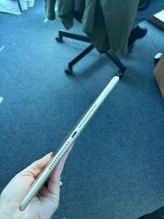 Apple Ipad Air 2th Gen 16GB Wifi+Cellular 4G Gold