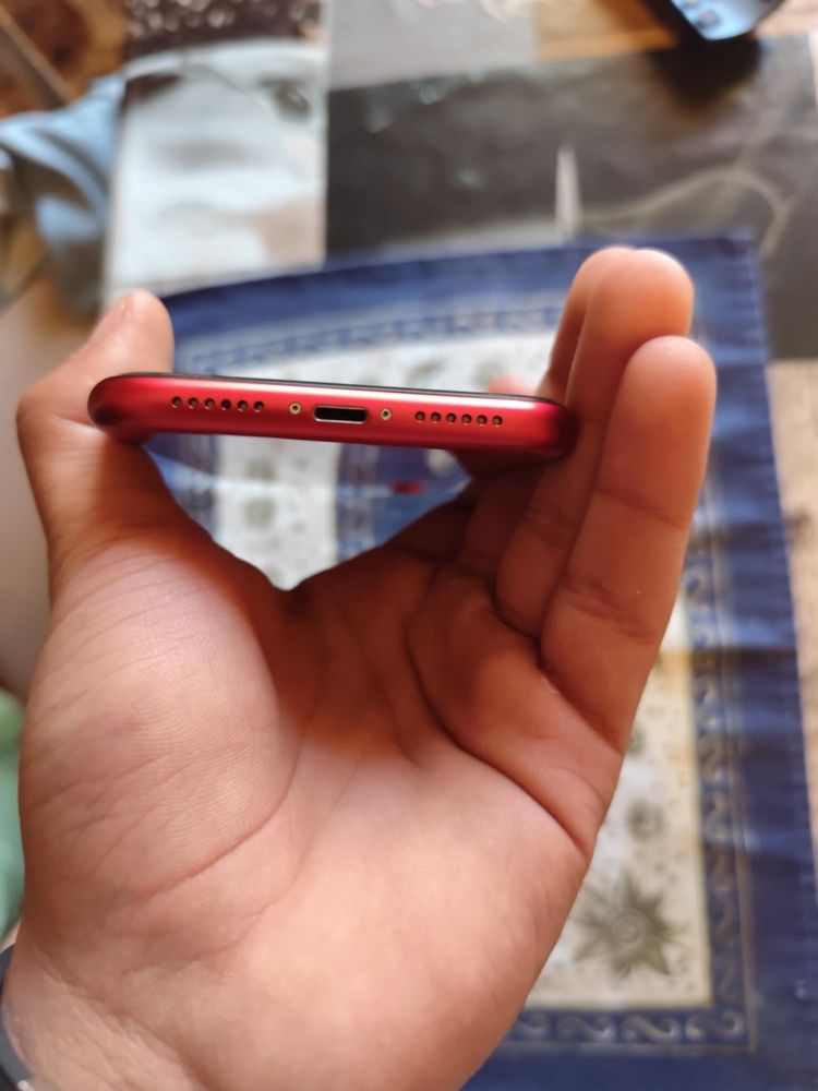Vand iphone XR neg