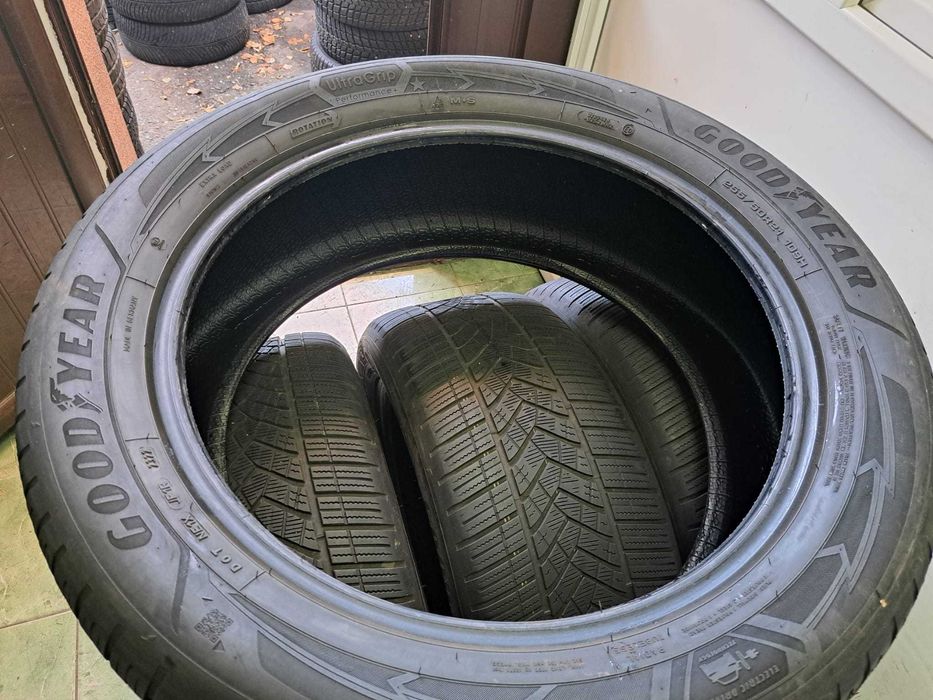 4 anvelope 255/50 R21 Goodyear